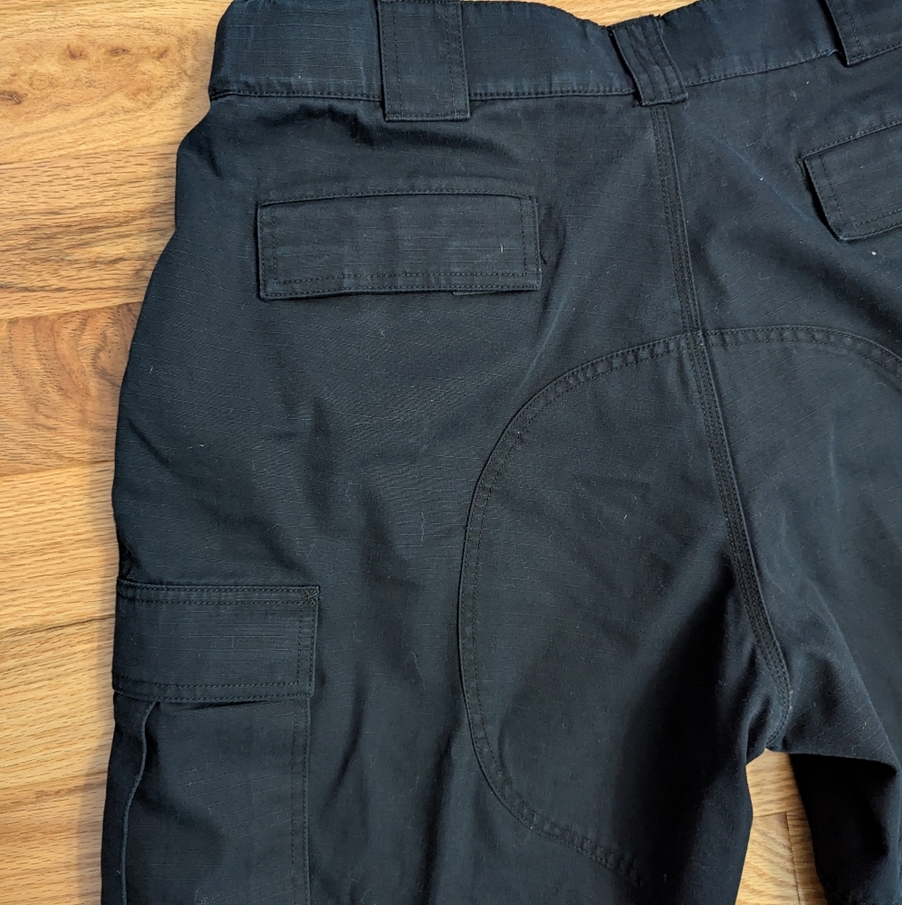 2 Pairs 5.11 Tactical Men’s XL Short Relaxed Fit TDU® Cargo Pant Workwear - Picture 13 of 15